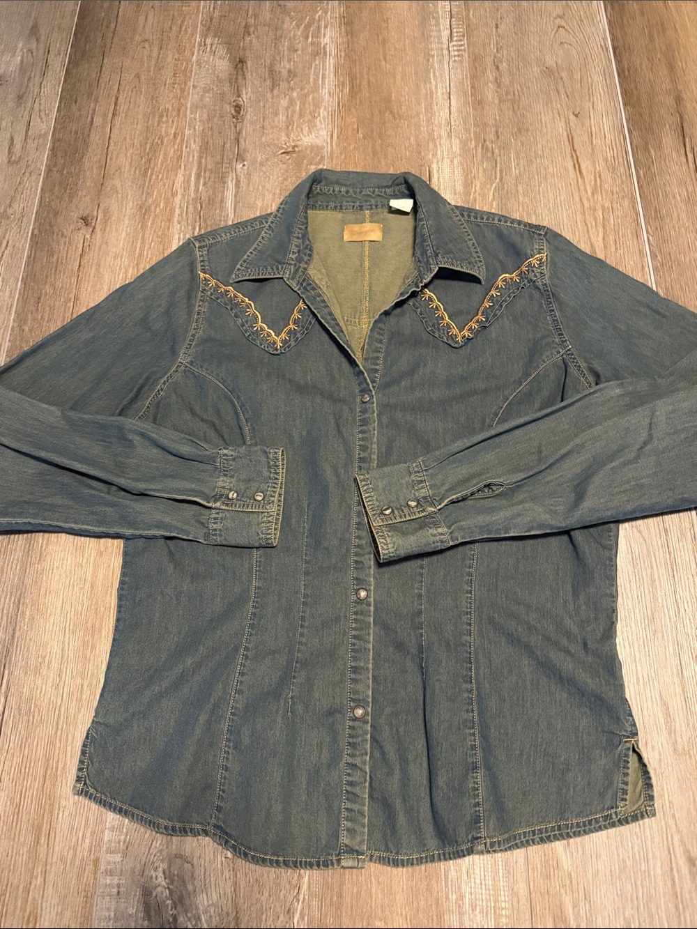 Wrangler Long sleeve button-down shirt